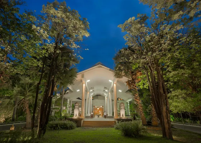 Hotel The Privilege Floor By Borei Angkor